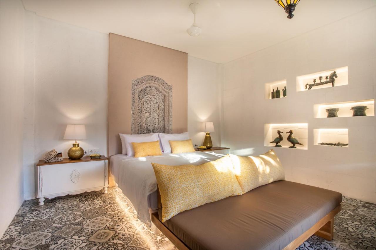 Pinkprivate Sanur - For Cool Adults Only Bed & Breakfast Dış mekan fotoğraf